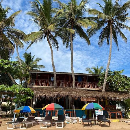 Lucky Sea Beach Hotel Тангалле Екстер'єр фото
